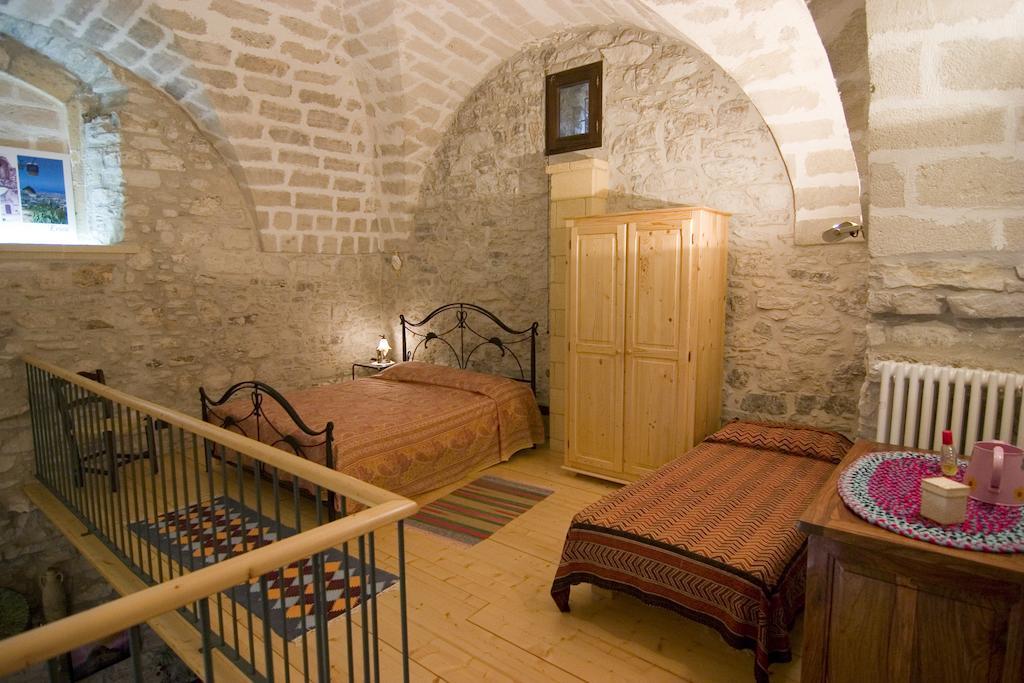 Santa Teresa Erice Quarto foto